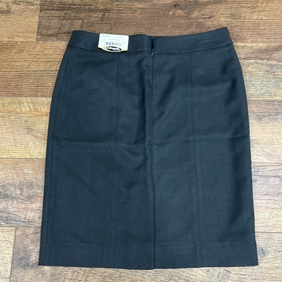 NWT Women’s Suit Coat and Gray Skirt Set by Edwards Signature Size 10T - Picture 13 of 14